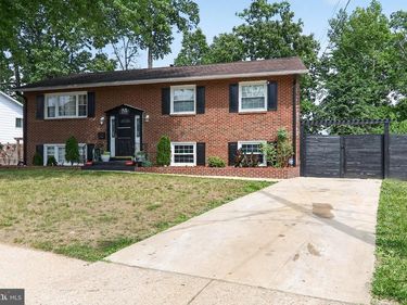 1906 WINTERGREEN COURT, DISTRICT HEIGHTS, MD 20747