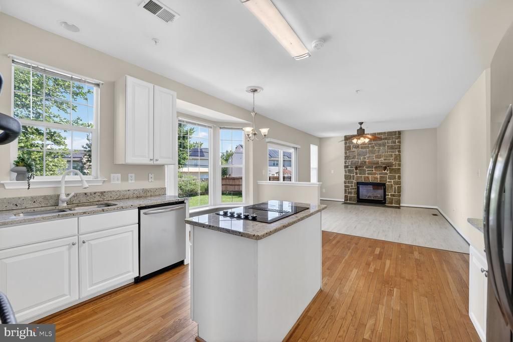 7712 BLUE POINT AVENUE, BELTSVILLE, MD 20705