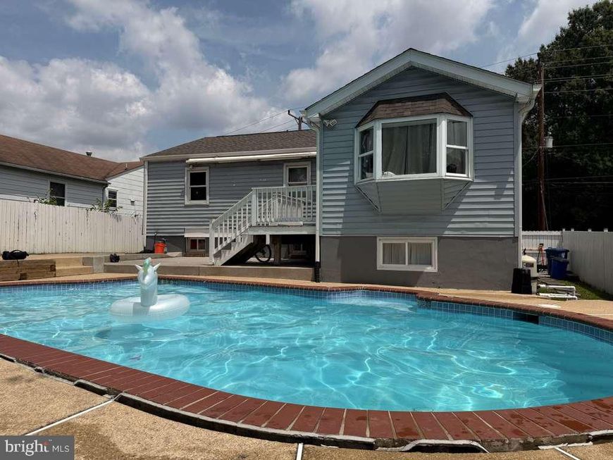 5923 Berwyn Road, College Park, MD 20740 Main Photo
