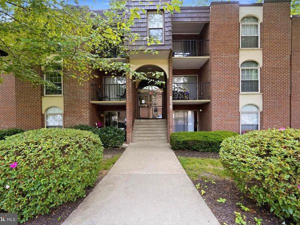 8314 TOBIN ROAD, Unit T3, ANNANDALE, VA 22003