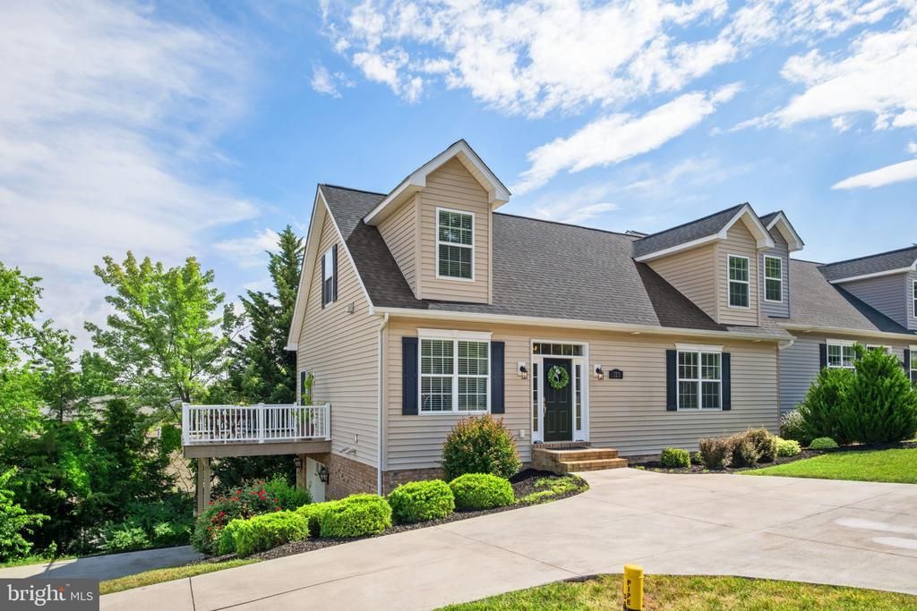 327 Blue Stone Hills Drive , Harrisonburg, VA 22801 Main Photo