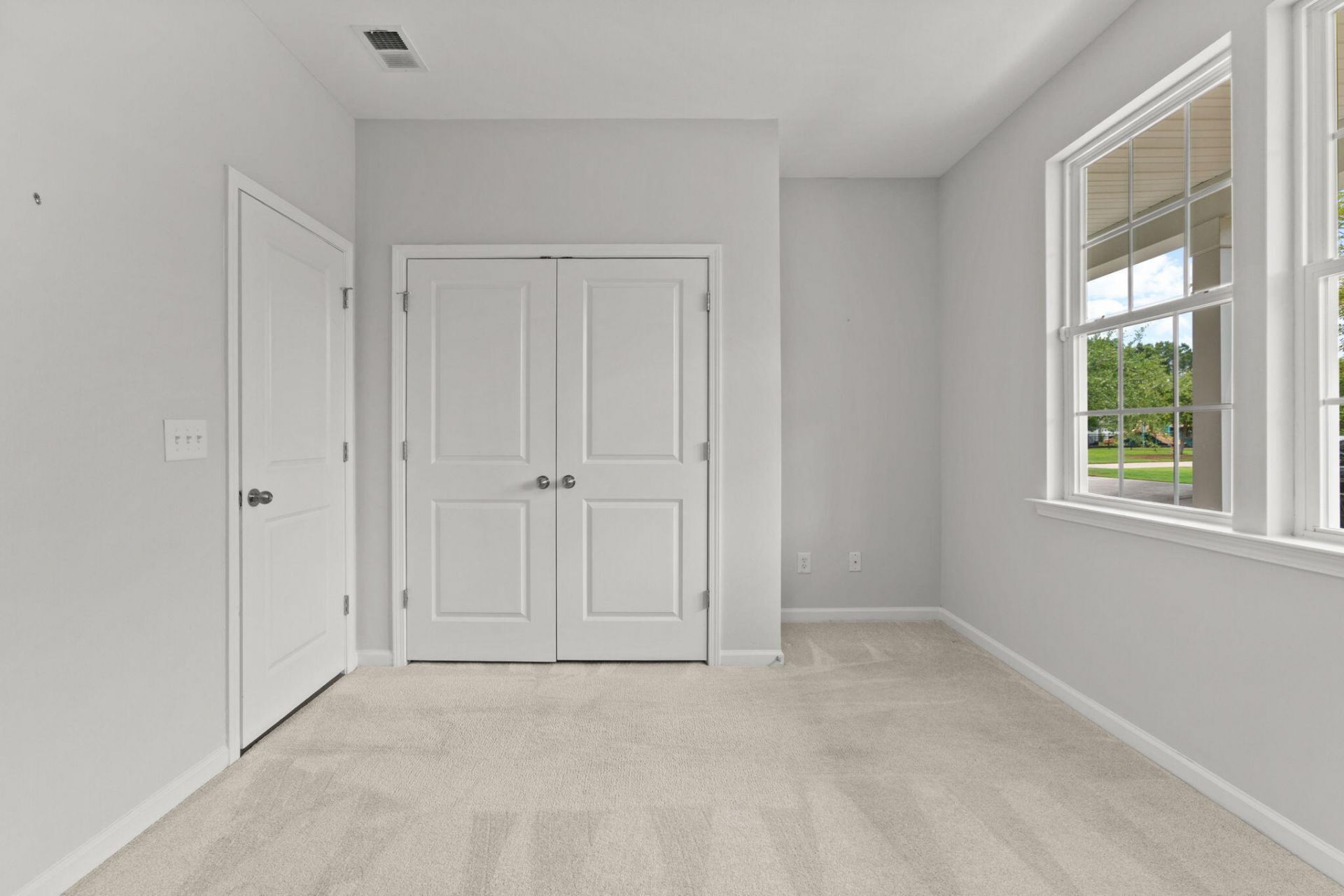 117 Lindera Preserve Boulevard Photo 27