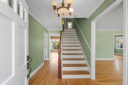 1846 Capri Drive photo 4