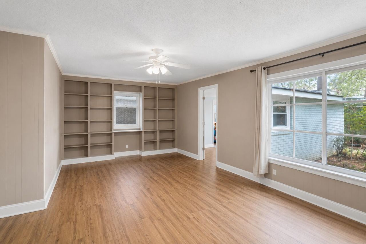 1846 Capri Drive Photo 9