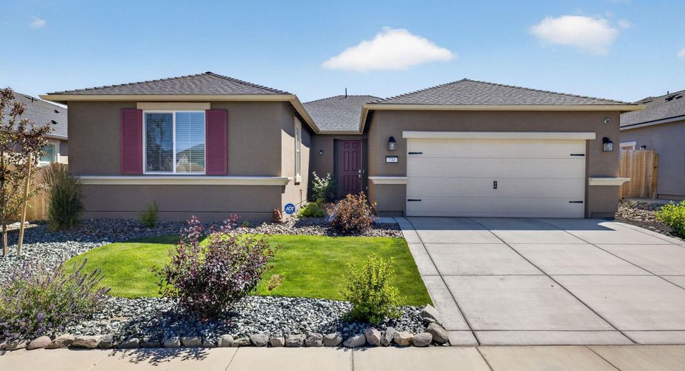 731 Roberts Creek Drive, Dayton, NV 89403 Photo