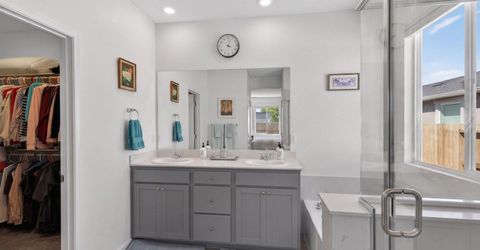 731 Roberts Creek Drive, Dayton, NV 89403 Photo