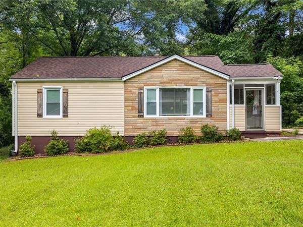 1764 Lee Street , Decatur, GA 30035