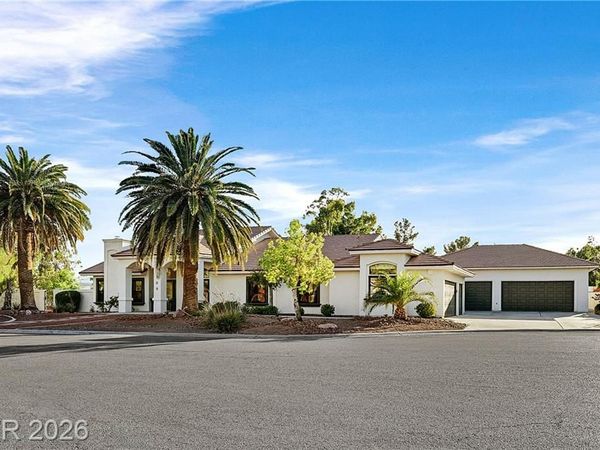 206 E Mesa Verde Lane, Las Vegas, NV 89123