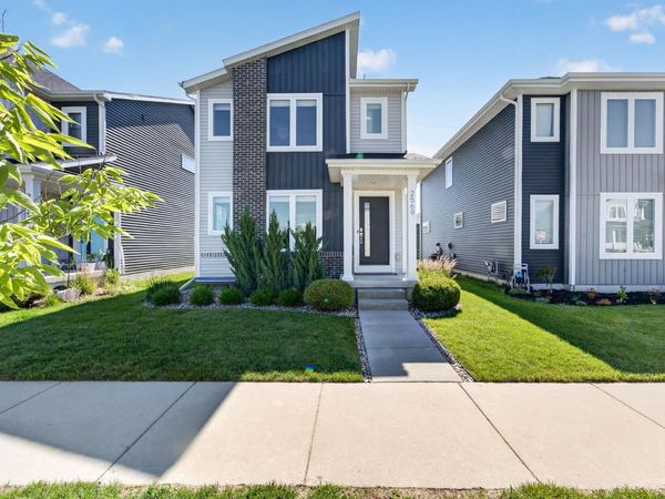 2569 Wildcat Drive, Fitchburg, WI 53711