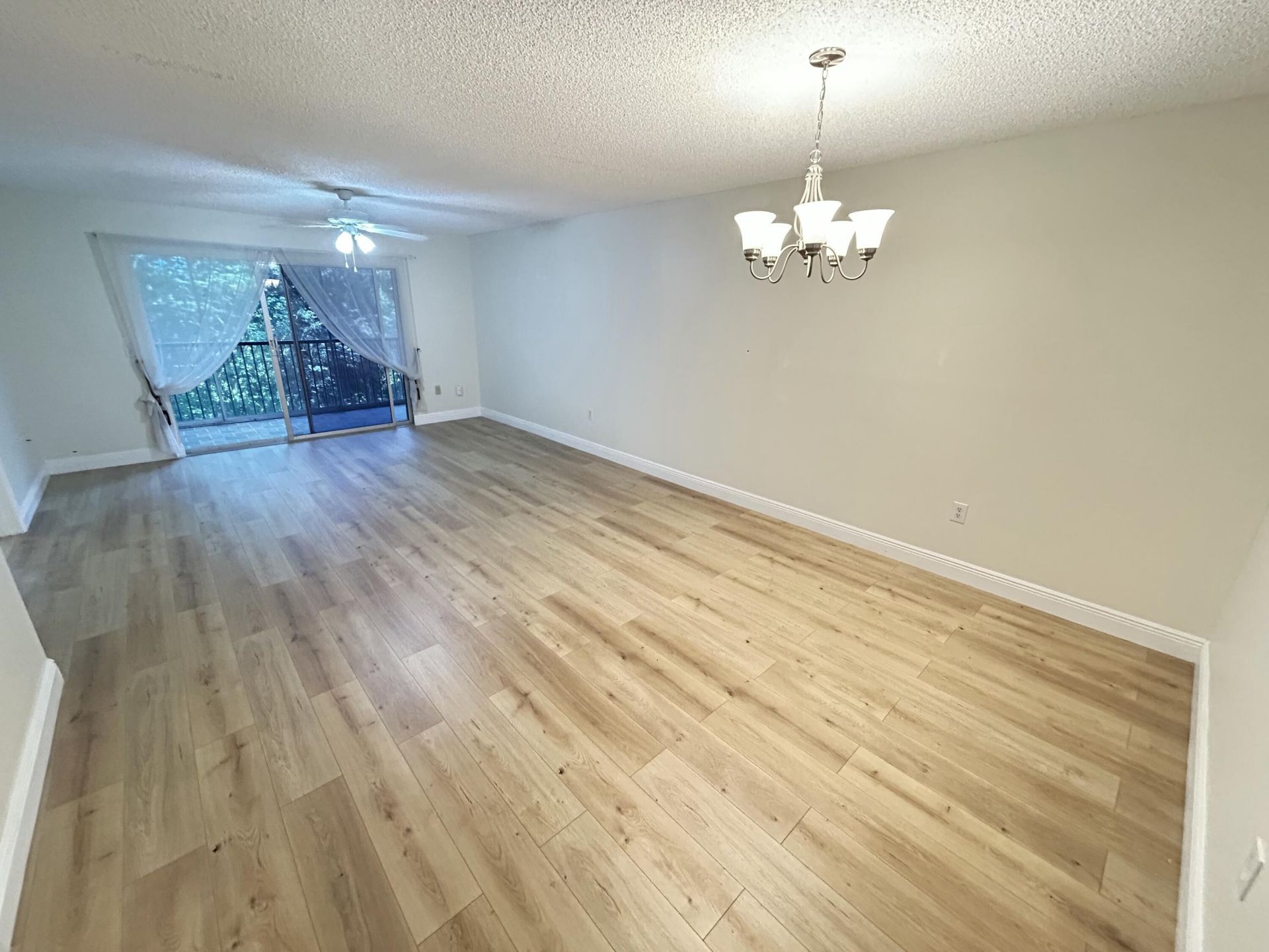 900 SW 142nd Avenue, Unit 202l, Pembroke Pines, FL 33027 Photo