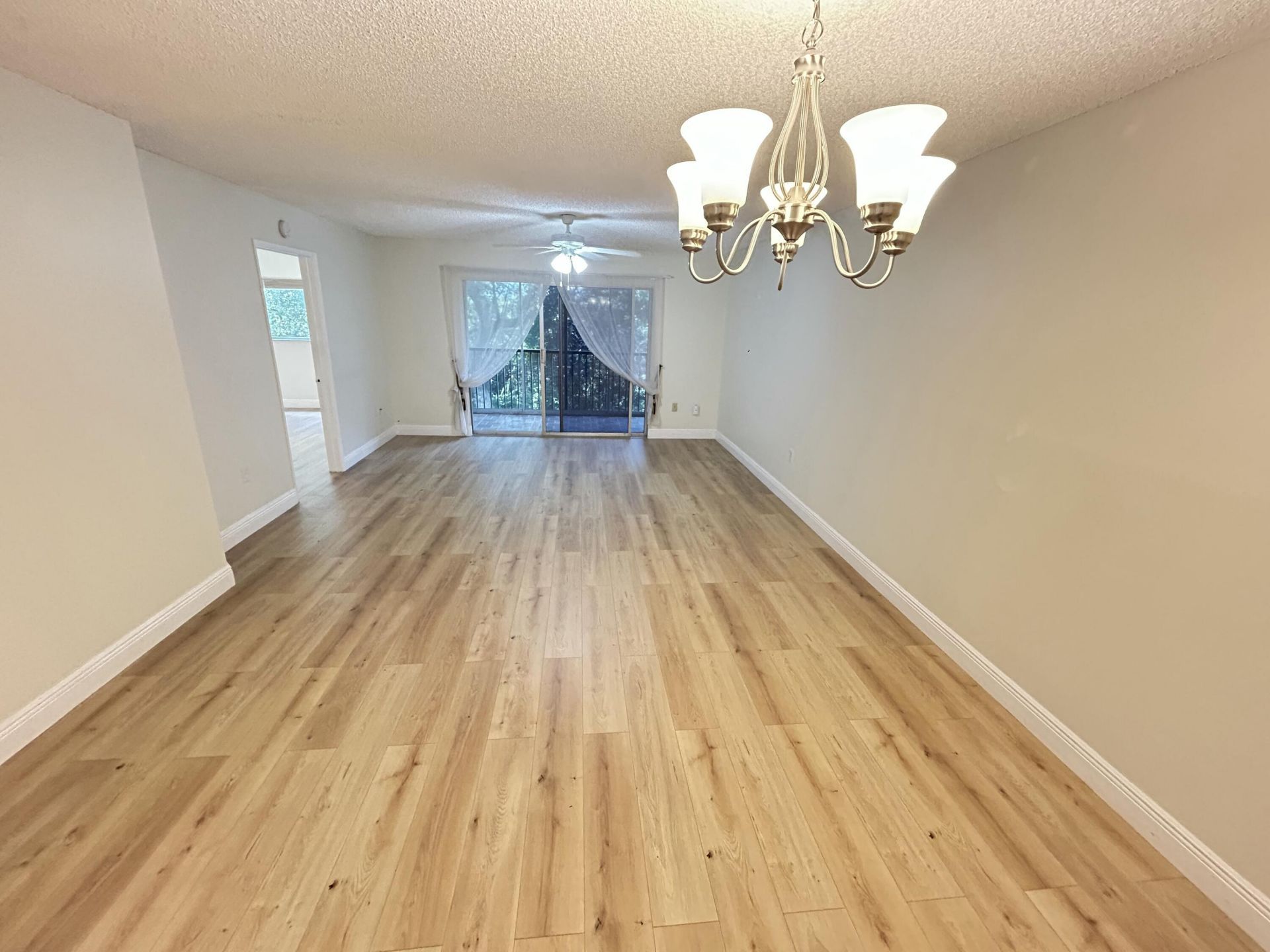 900 SW 142nd Avenue, Unit 202l, Pembroke Pines, FL 33027 Photo