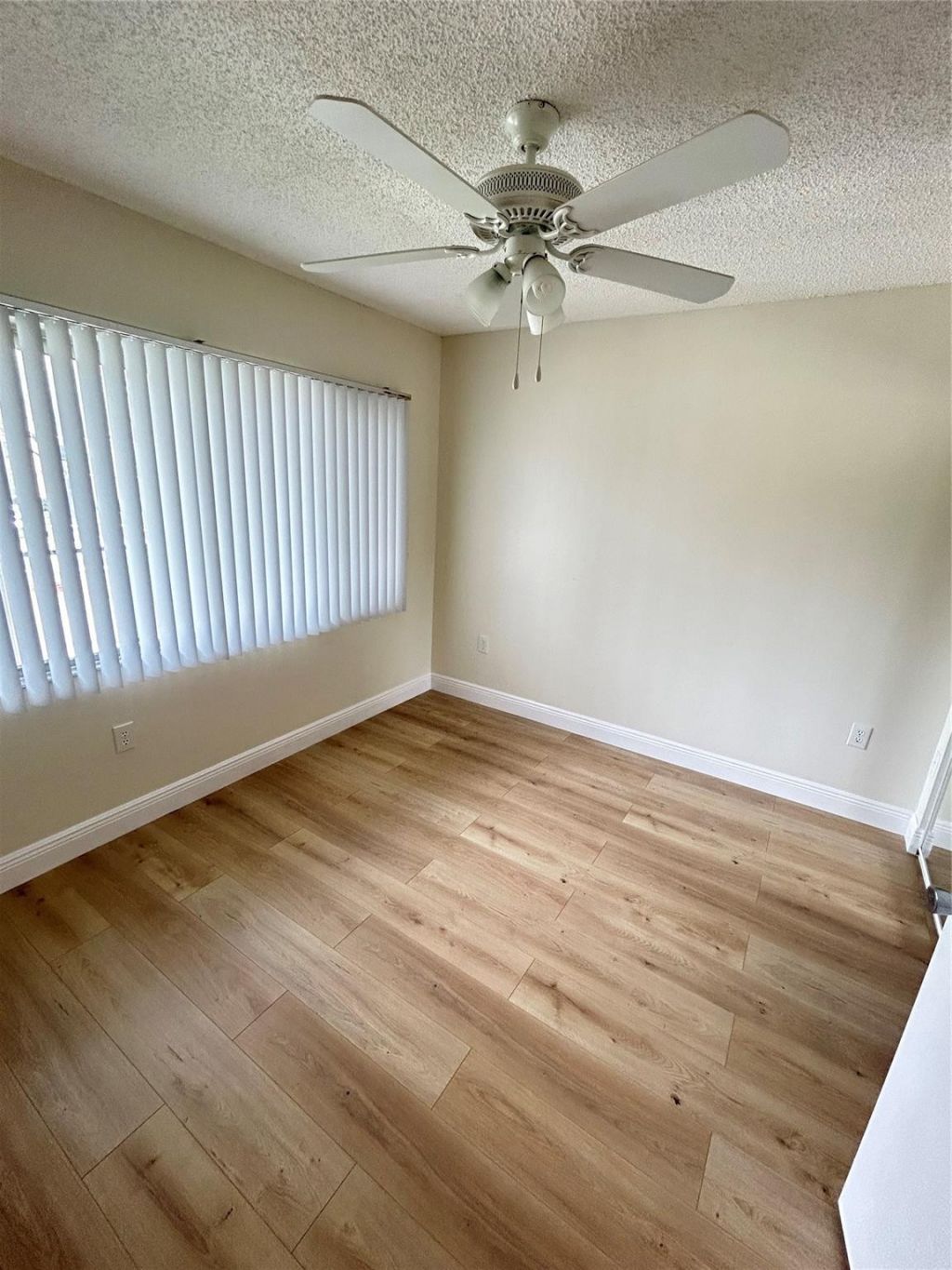 900 SW 142nd Avenue, Unit 202l, Pembroke Pines, FL 33027 Photo