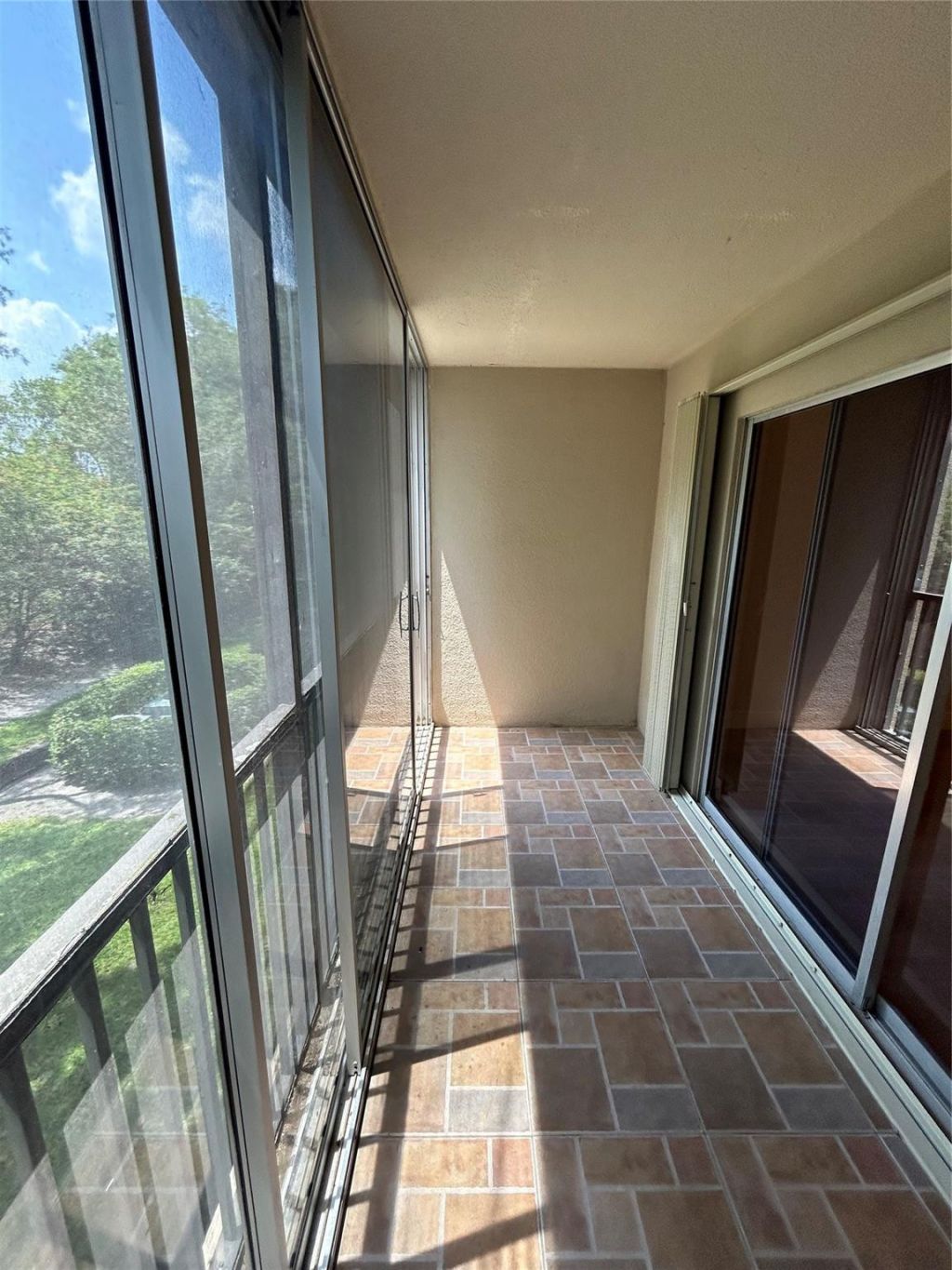 900 SW 142nd Avenue, Unit 202l, Pembroke Pines, FL 33027 Photo