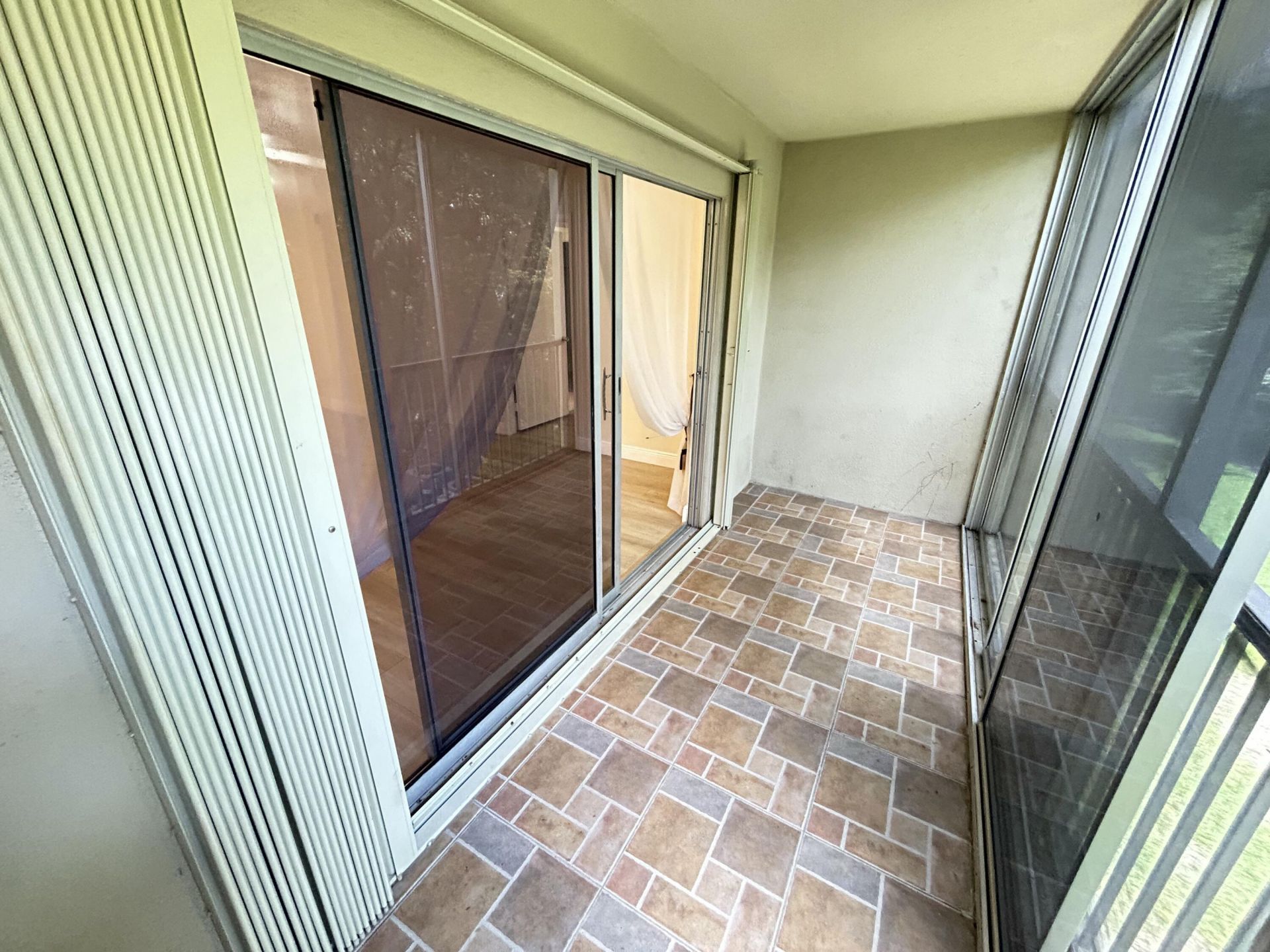 900 SW 142nd Avenue, Unit 202l, Pembroke Pines, FL 33027 Photo