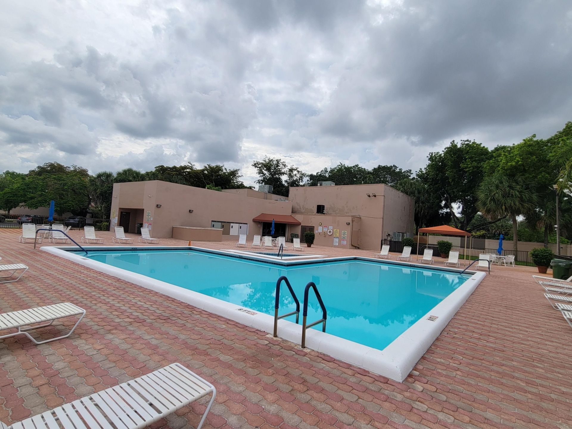 971 NW 122nd Terrace, Pembroke Pines, FL 33026 Photo