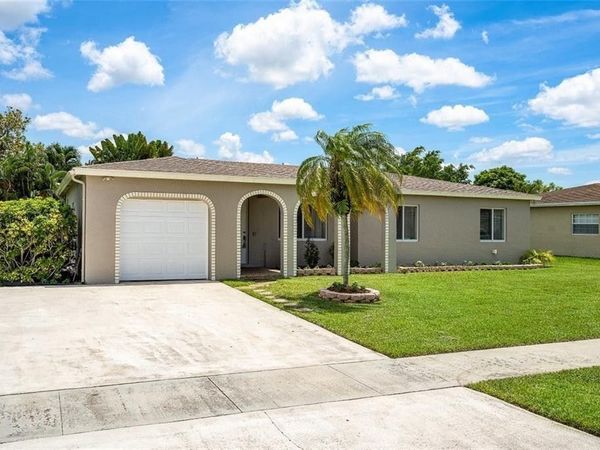 10884 Gantry Street, Boca Raton, FL 33428