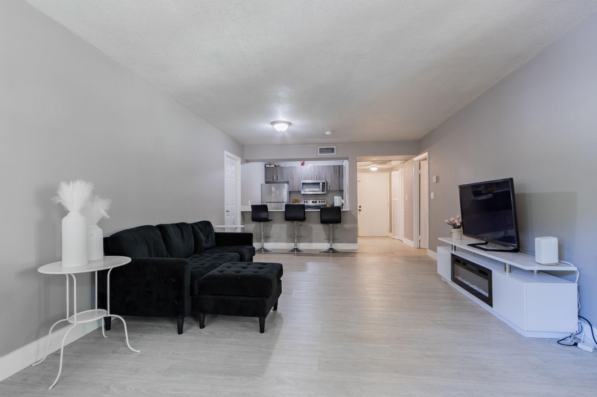 8100 Geneva Court, Unit 238, Doral, FL 33166 Photo