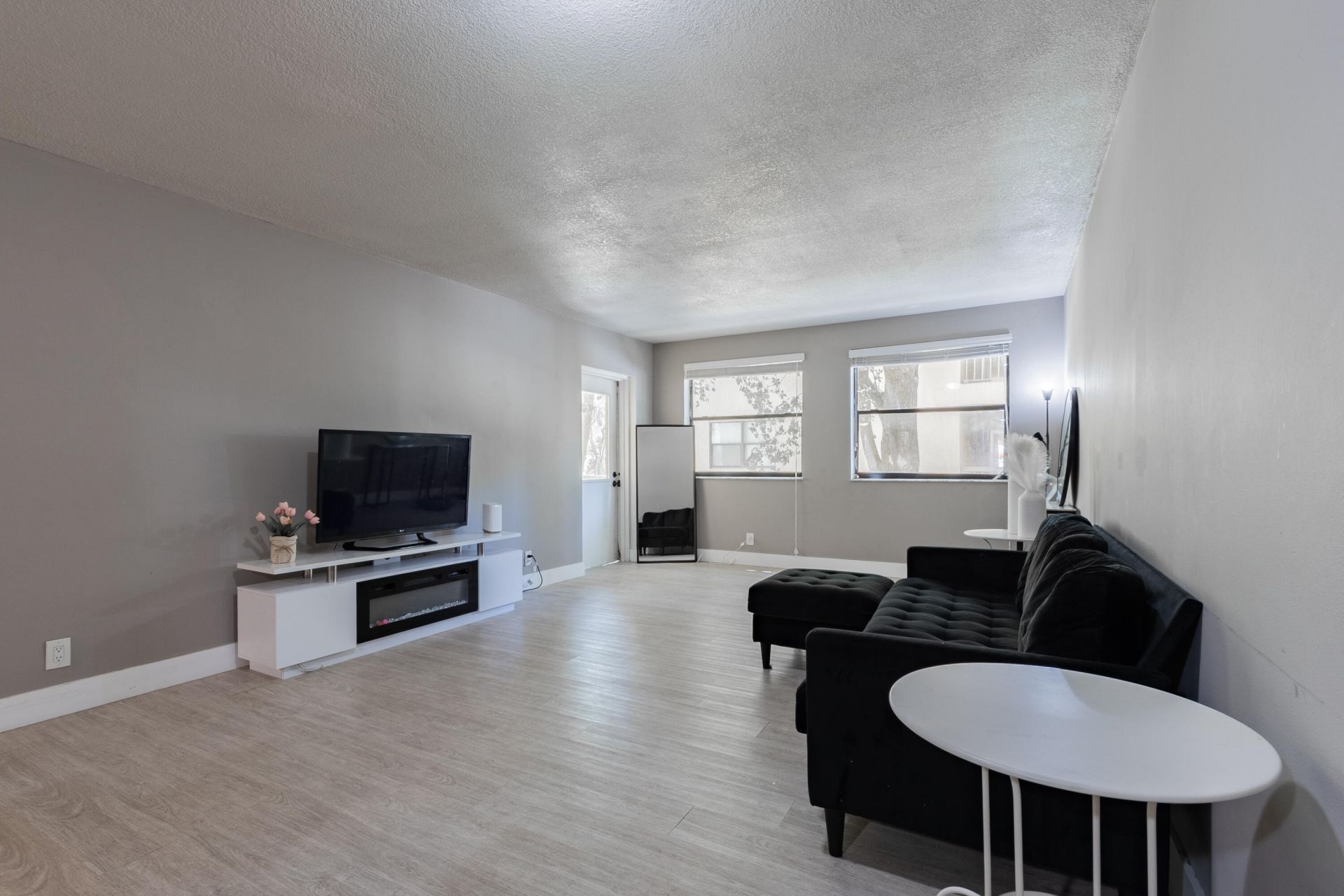 8100 Geneva Court, Unit 238, Doral, FL 33166 Photo