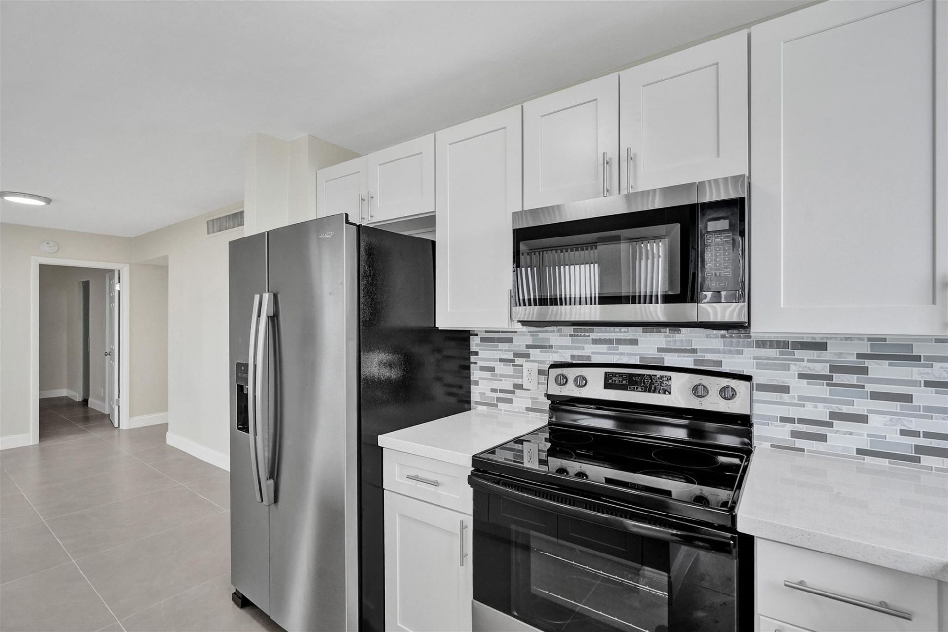 4222 Inverrary Boulevard, Unit 4810, Lauderhill, FL 33319 Photo