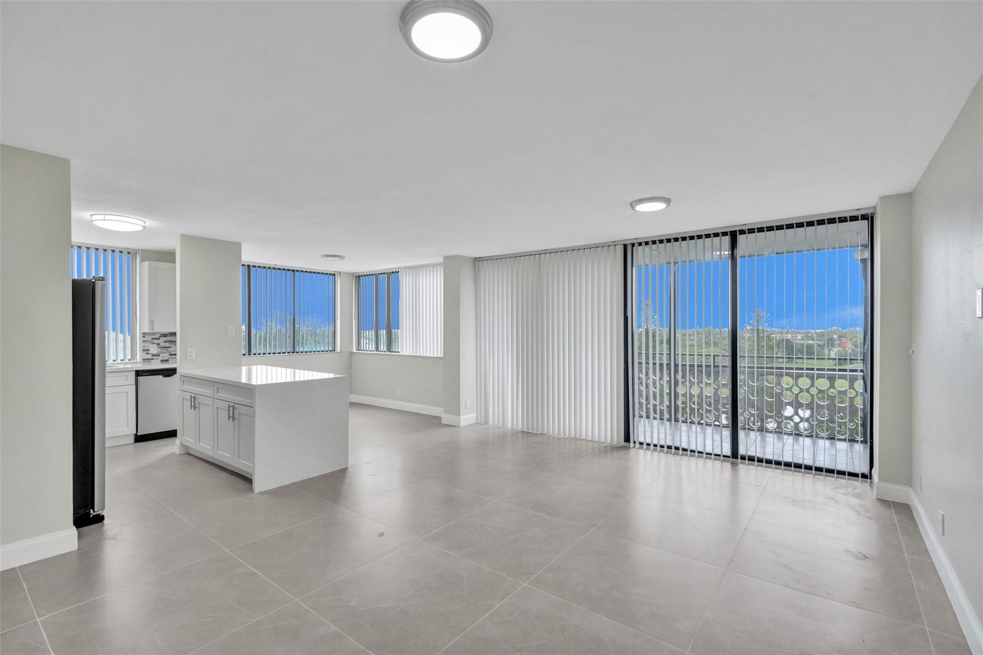 4222 Inverrary Boulevard, Unit 4810, Lauderhill, FL 33319 Photo