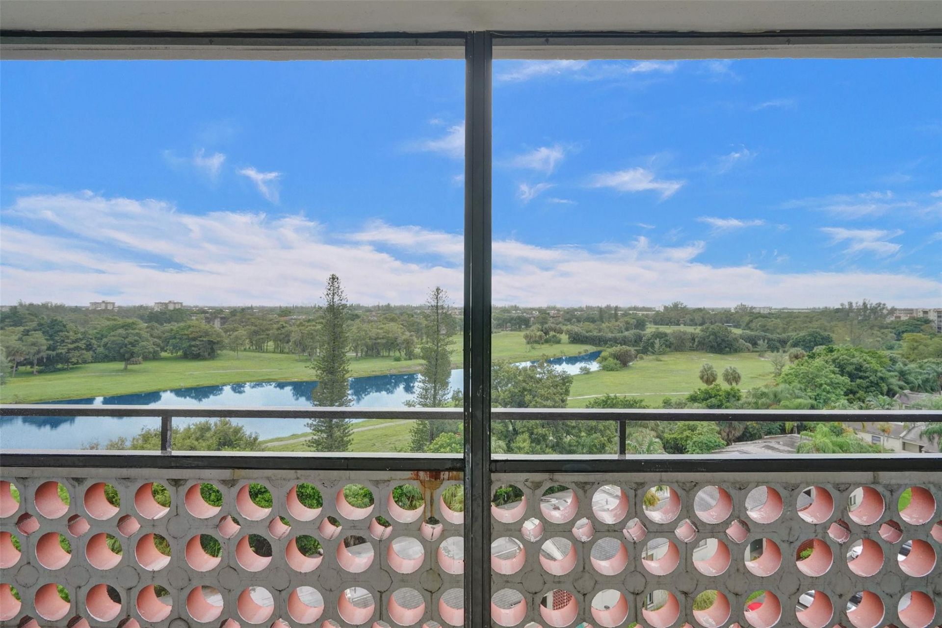 4222 Inverrary Boulevard, Unit 4810, Lauderhill, FL 33319 Photo