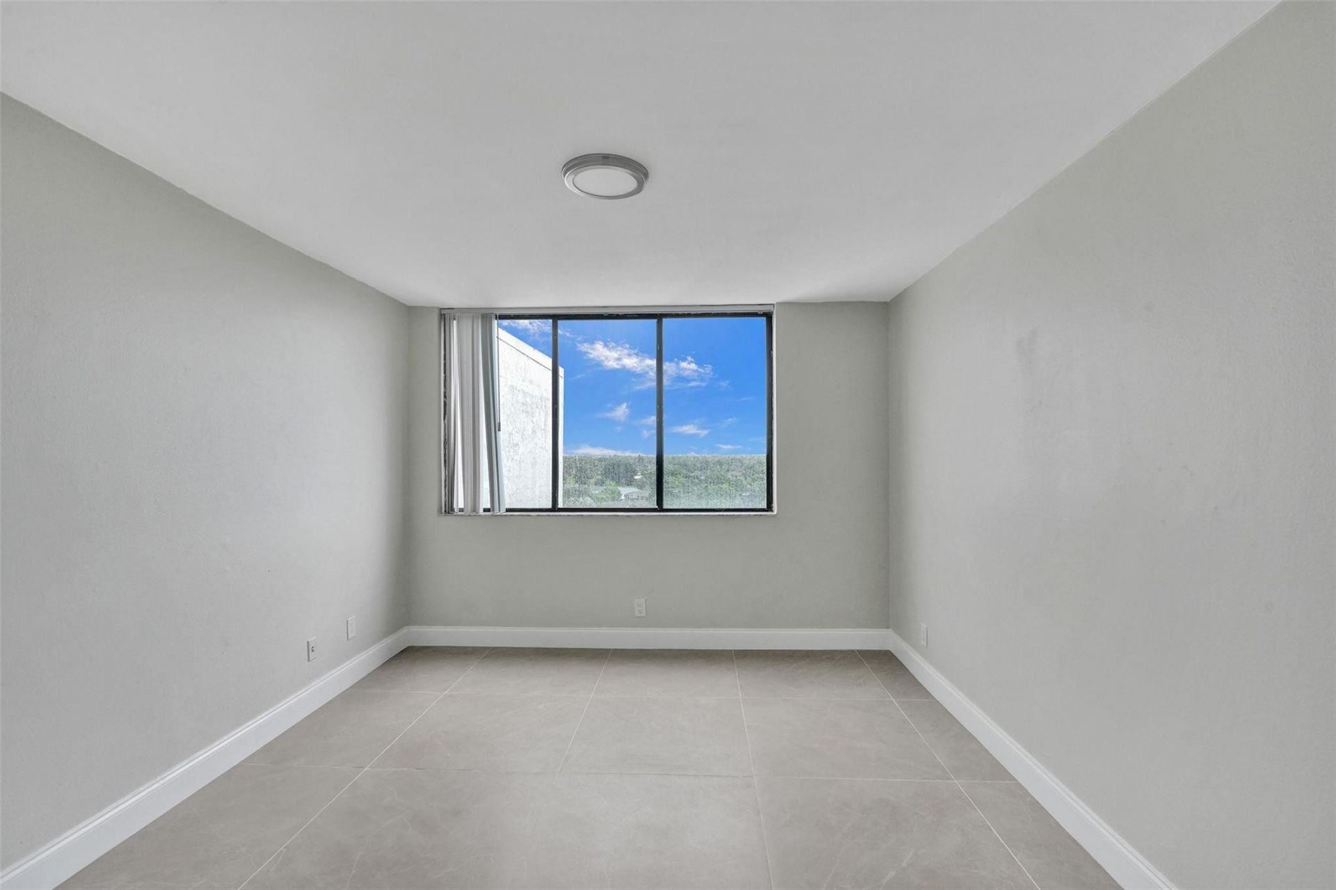 4222 Inverrary Boulevard, Unit 4810, Lauderhill, FL 33319 Photo