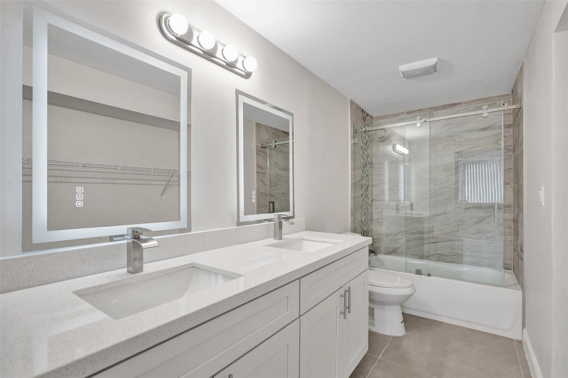 4222 Inverrary Boulevard, Unit 4810, Lauderhill, FL 33319 Photo
