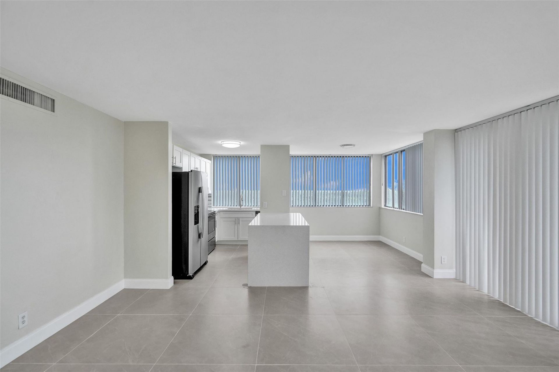 4222 Inverrary Boulevard, Unit 4810, Lauderhill, FL 33319 Photo