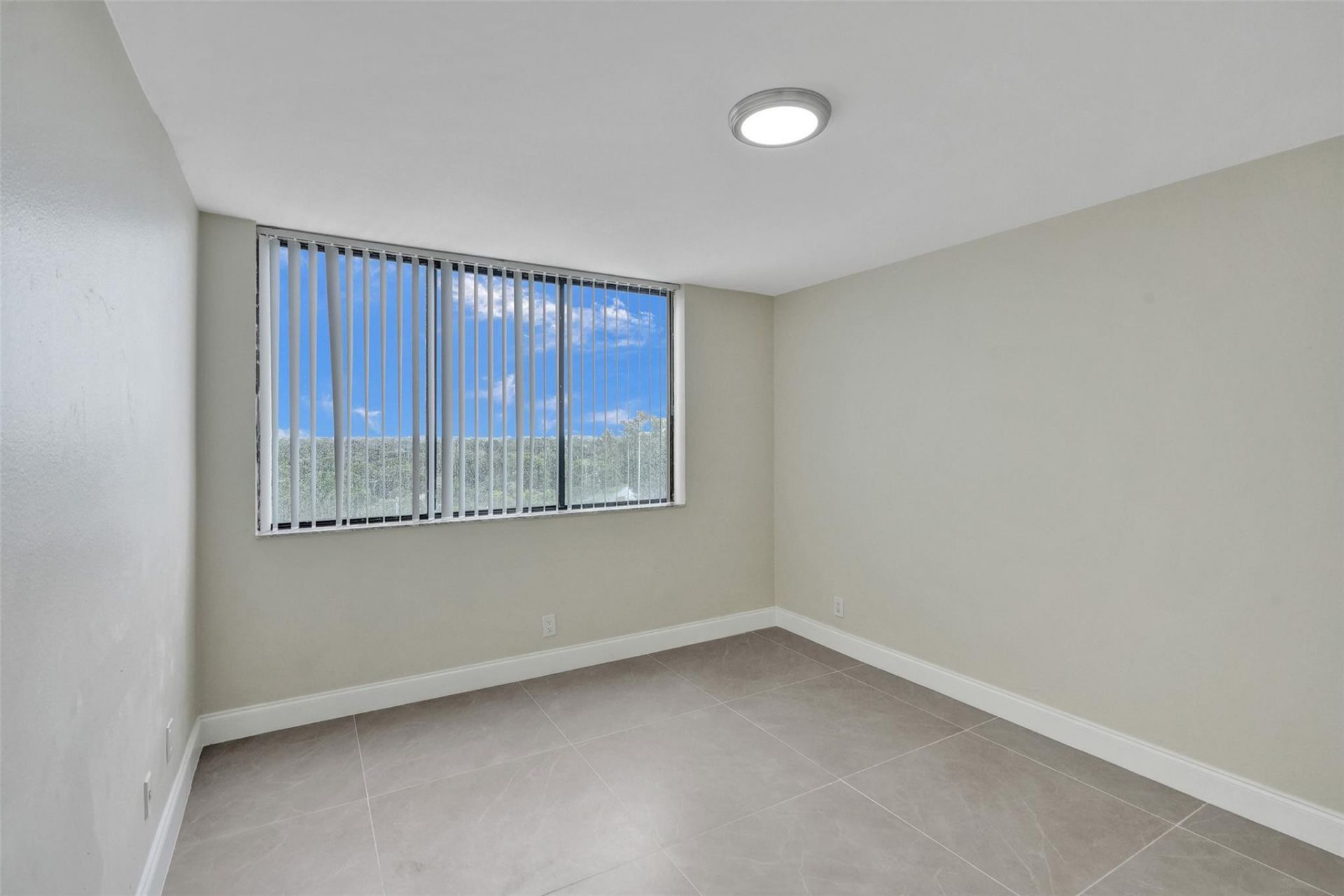 4222 Inverrary Boulevard, Unit 4810, Lauderhill, FL 33319 Photo