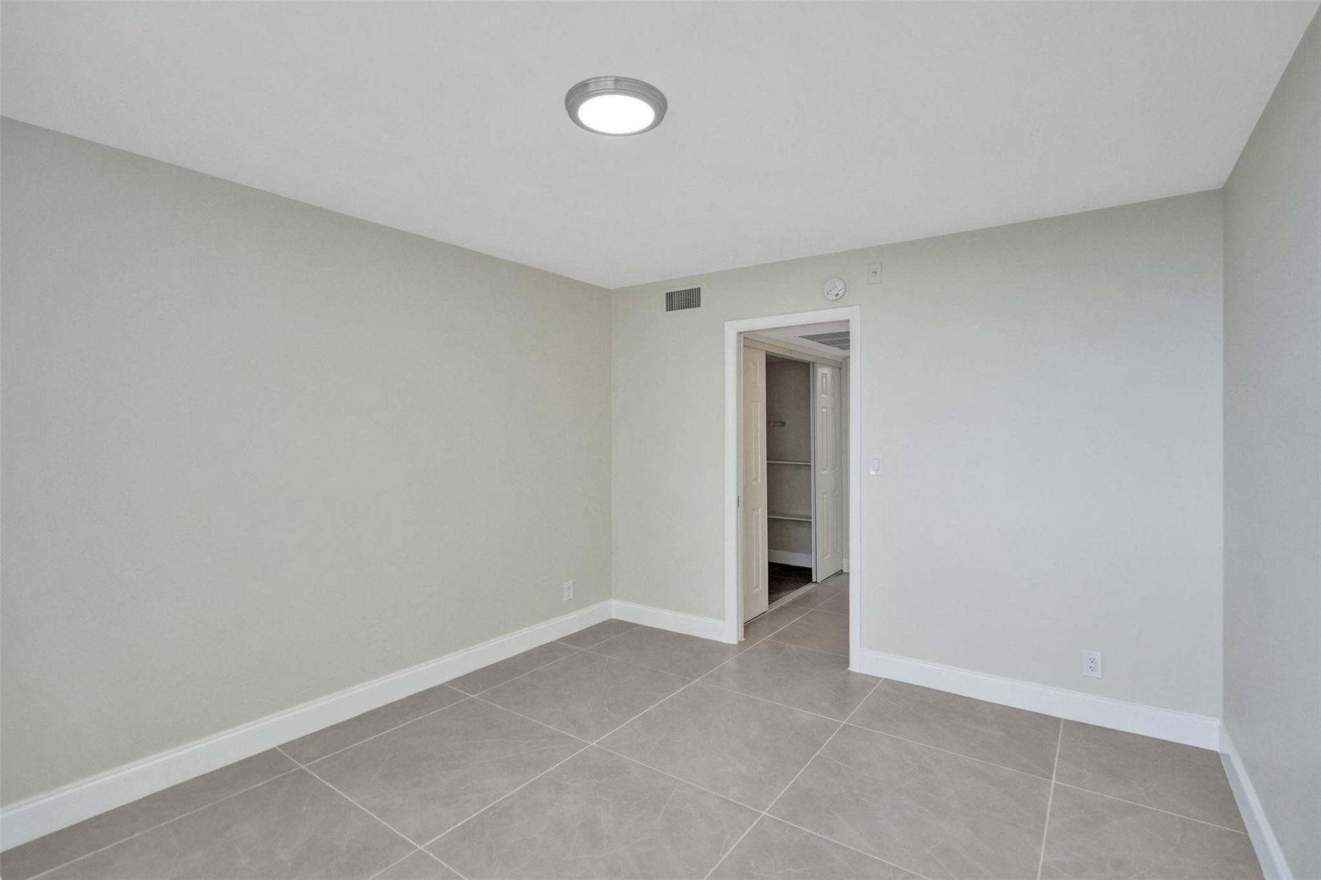 4222 Inverrary Boulevard, Unit 4810, Lauderhill, FL 33319 Photo