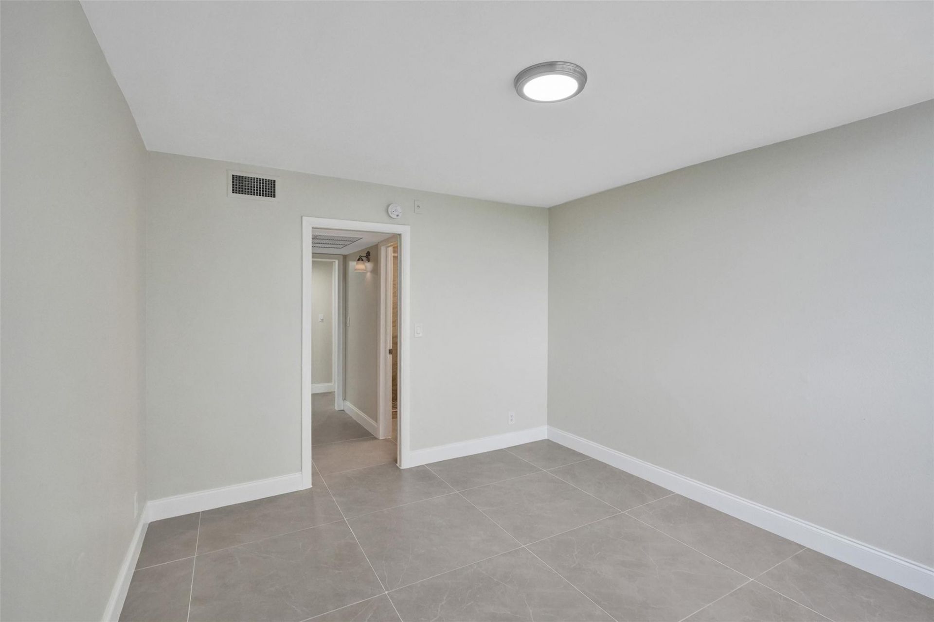 4222 Inverrary Boulevard, Unit 4810, Lauderhill, FL 33319 Photo