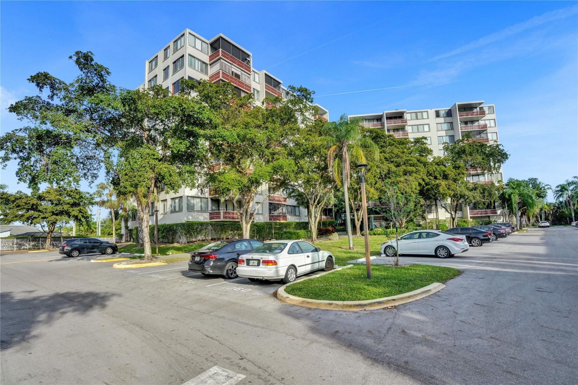 4222 Inverrary Boulevard, Unit 4810, Lauderhill, FL 33319 Photo