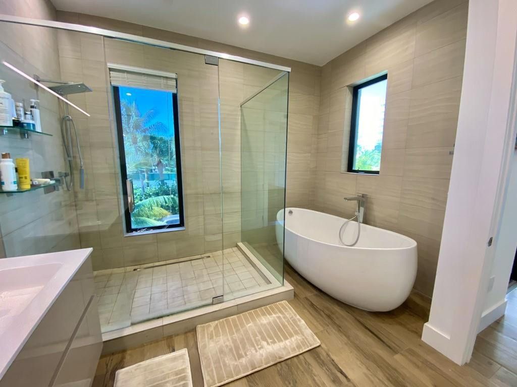 348 Balboa Street, Hollywood, FL 33019 Photo
