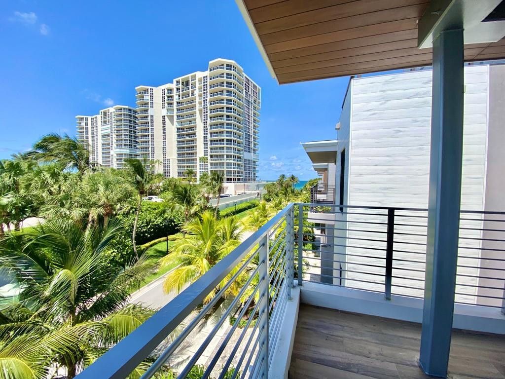 348 Balboa Street, Hollywood, FL 33019 Photo