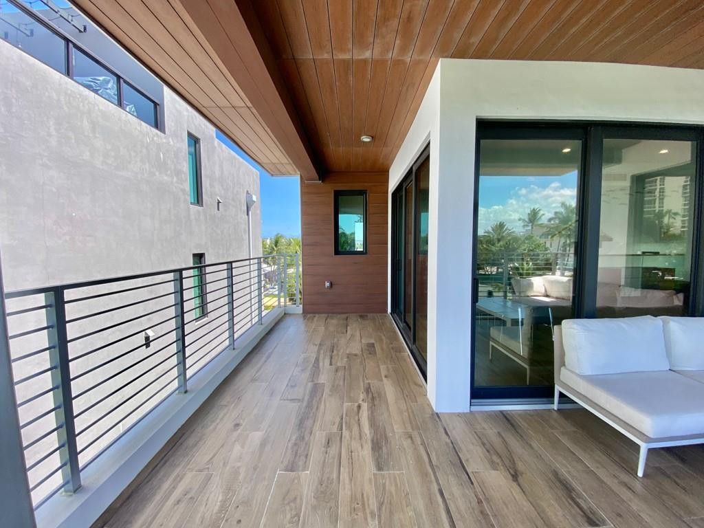 348 Balboa Street, Hollywood, FL 33019 Photo