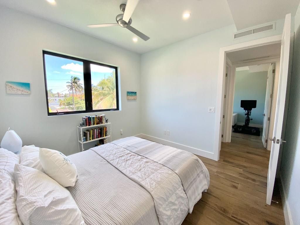 348 Balboa Street, Hollywood, FL 33019 Photo