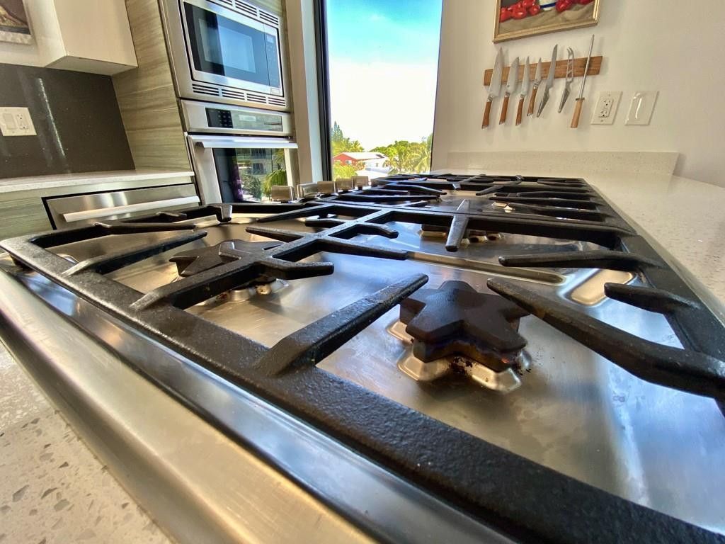 348 Balboa Street, Hollywood, FL 33019 Photo