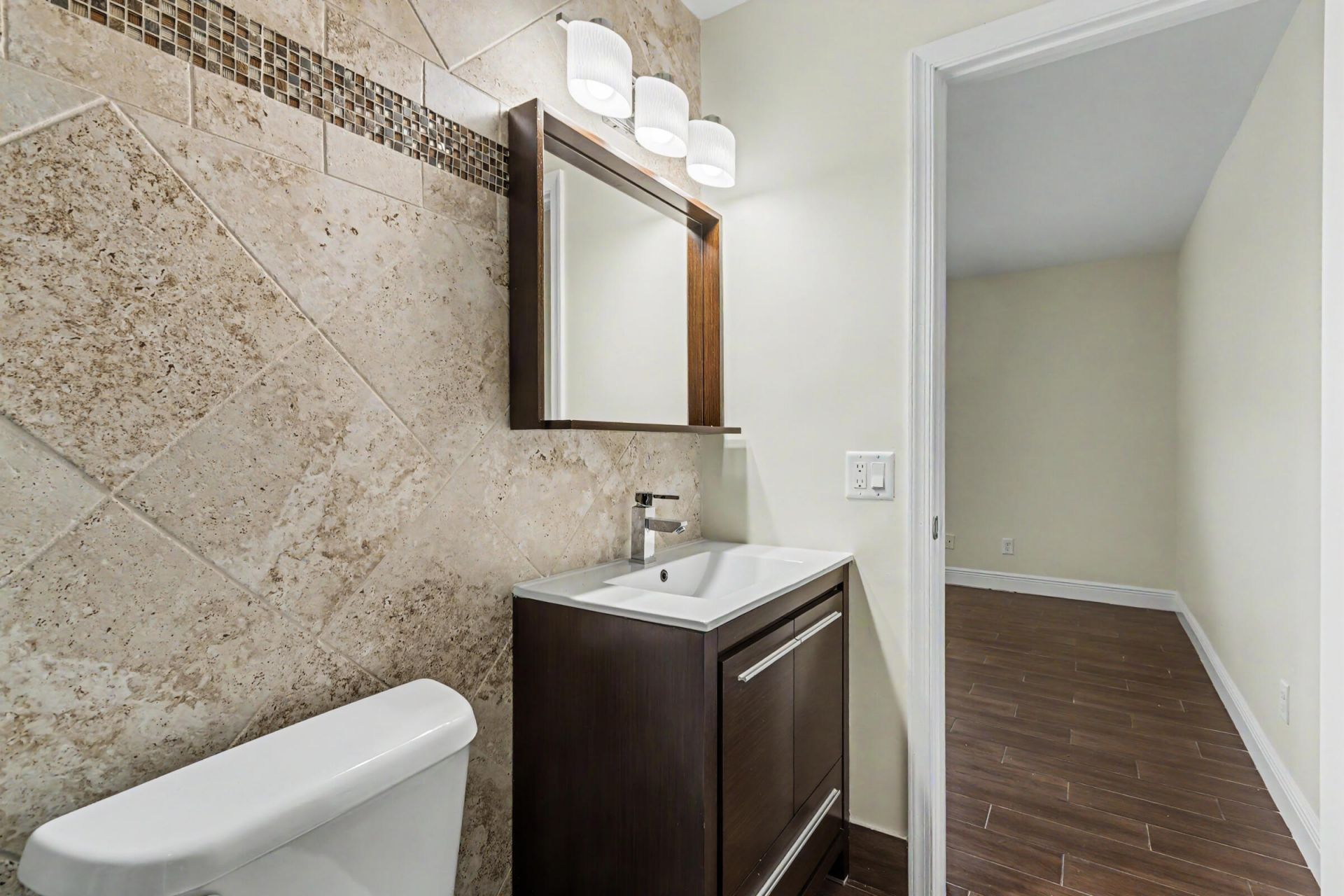 1250 SW 113th Terrace, Unit 204, Pembroke Pines, FL 33025 Photo
