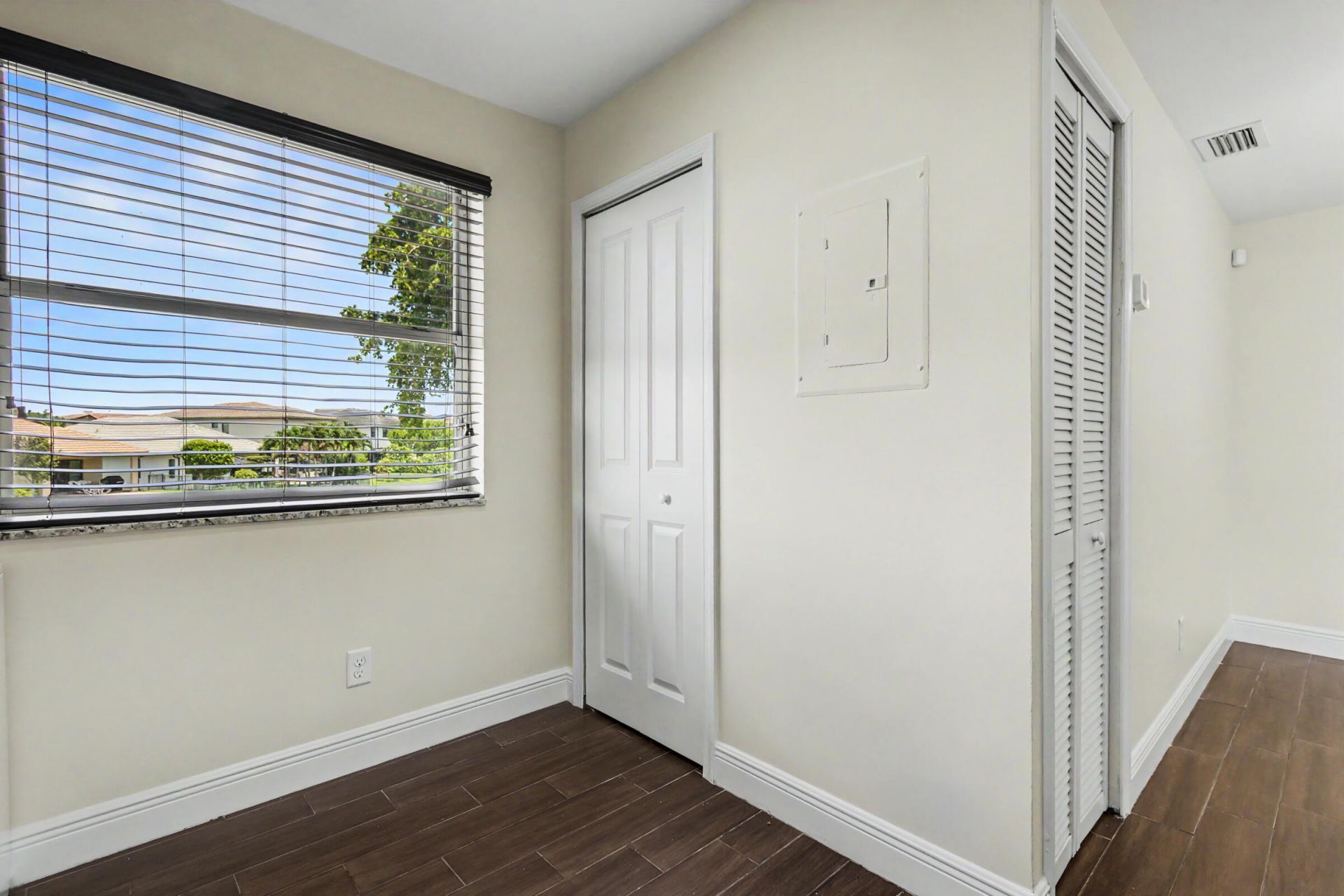 1250 SW 113th Terrace, Unit 204, Pembroke Pines, FL 33025 Photo