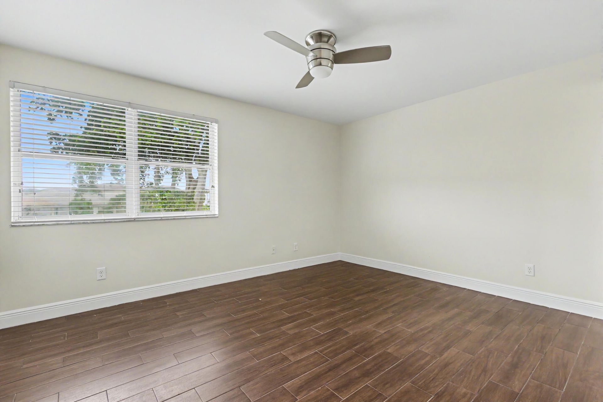 1250 SW 113th Terrace, Unit 204, Pembroke Pines, FL 33025 Photo