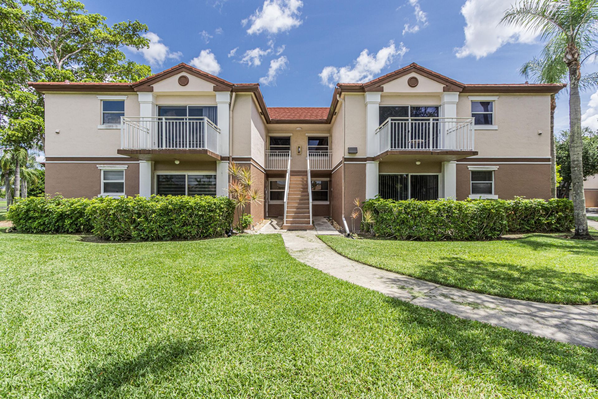 1250 SW 113th Terrace, Unit 204, Pembroke Pines, FL 33025 Photo