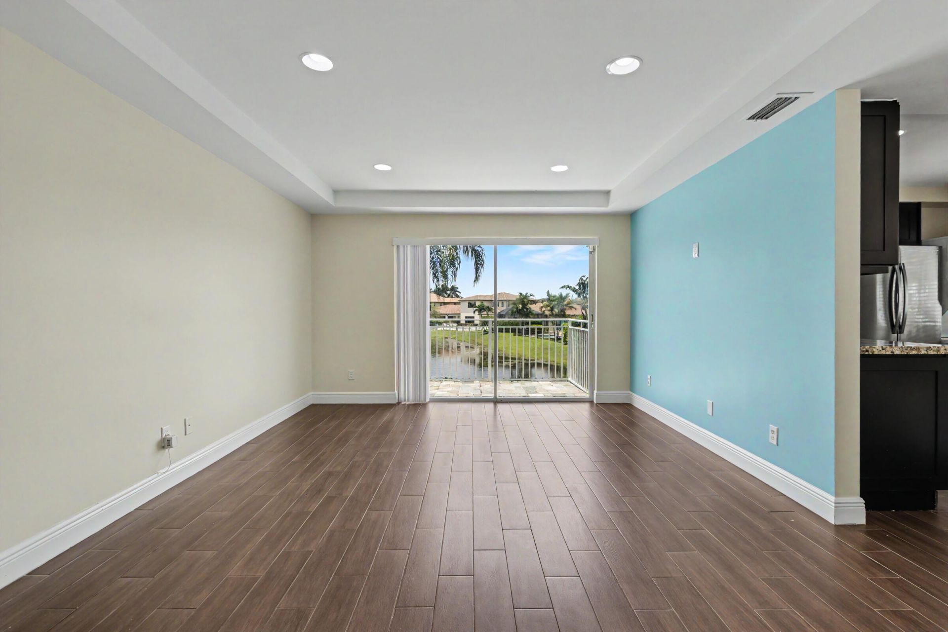 1250 SW 113th Terrace, Unit 204, Pembroke Pines, FL 33025 Photo