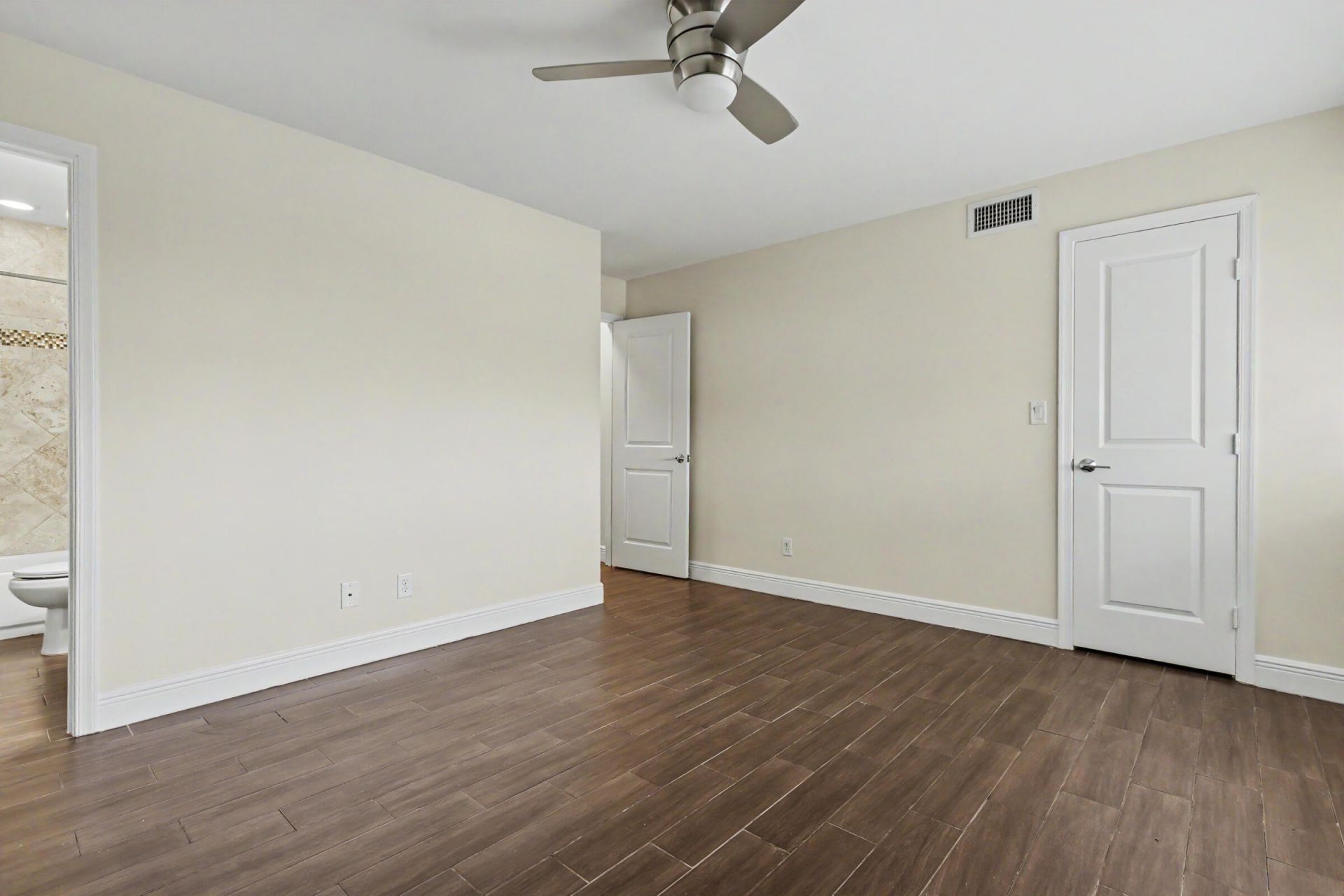 1250 SW 113th Terrace, Unit 204, Pembroke Pines, FL 33025 Photo