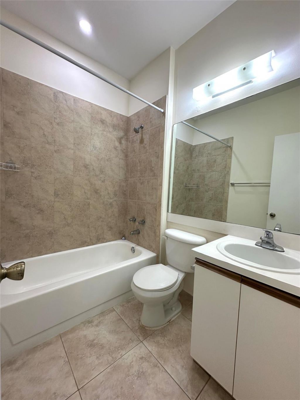 641 Cypress Lake Boulevard, Unit K18, Pompano Beach, FL 33064 Photo