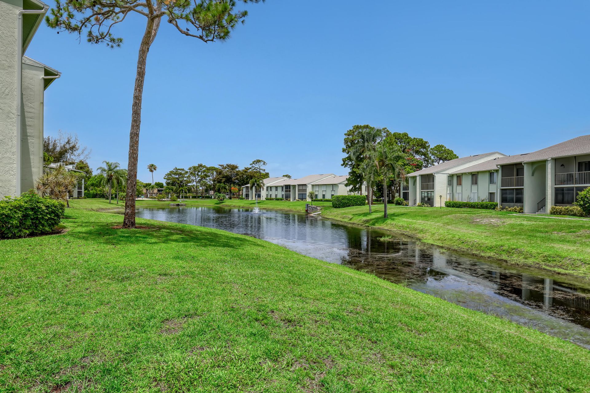 3630 Alder Drive, Unit Apt H1, West Palm Beach, FL 33417 Photo