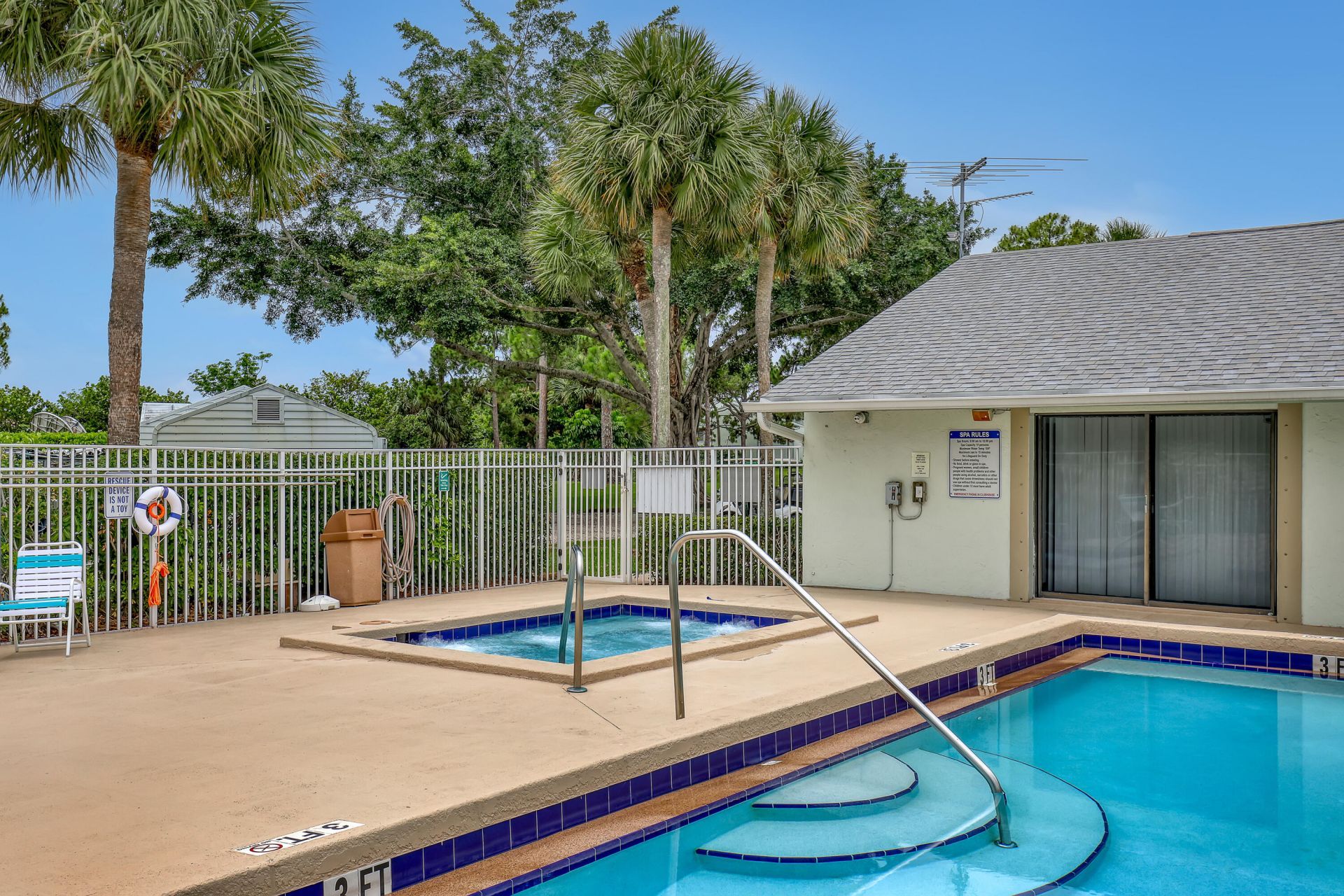 3630 Alder Drive, Unit Apt H1, West Palm Beach, FL 33417 Photo