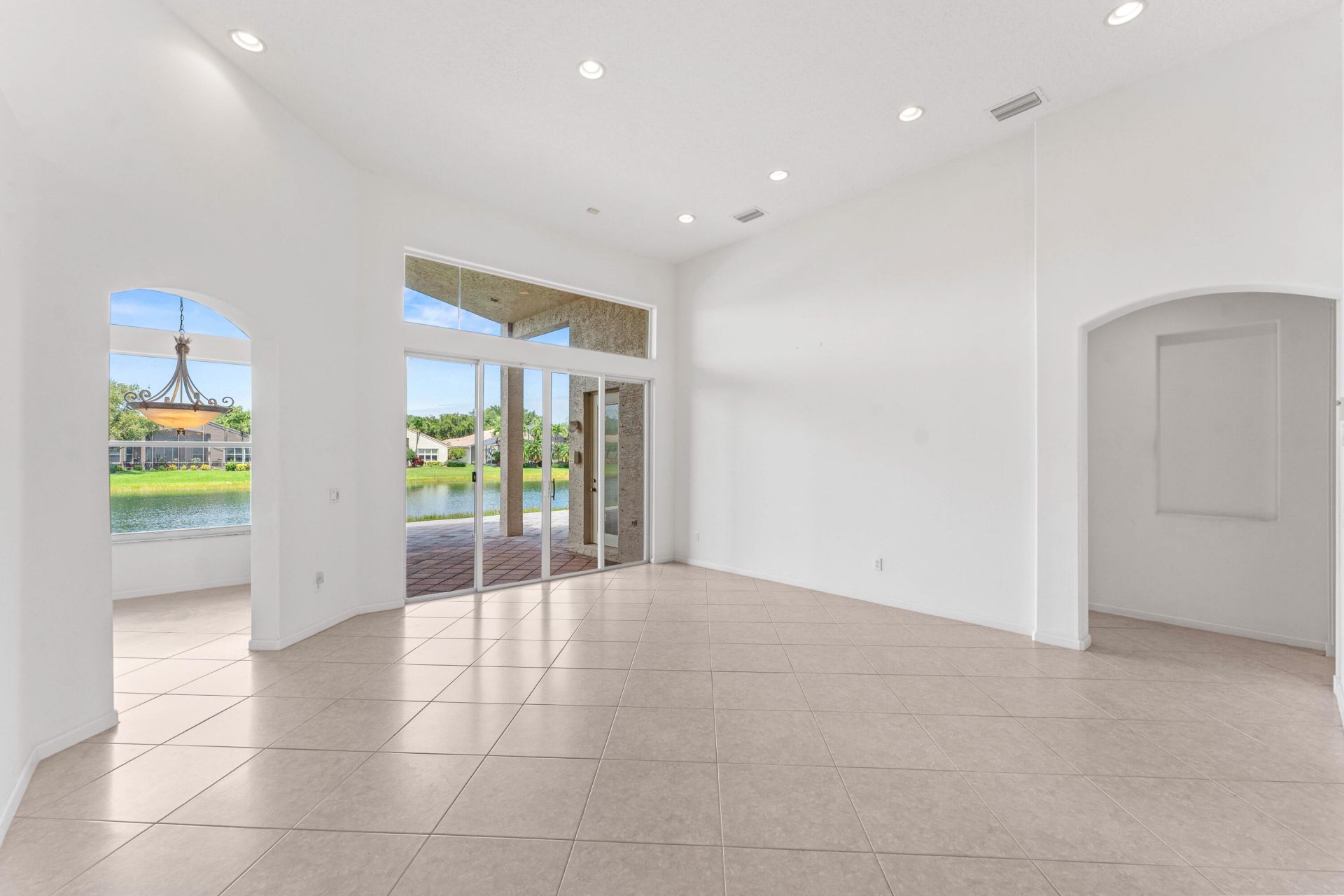 13215 Alhambra Lake Circle, Delray Beach, FL 33446 Photo
