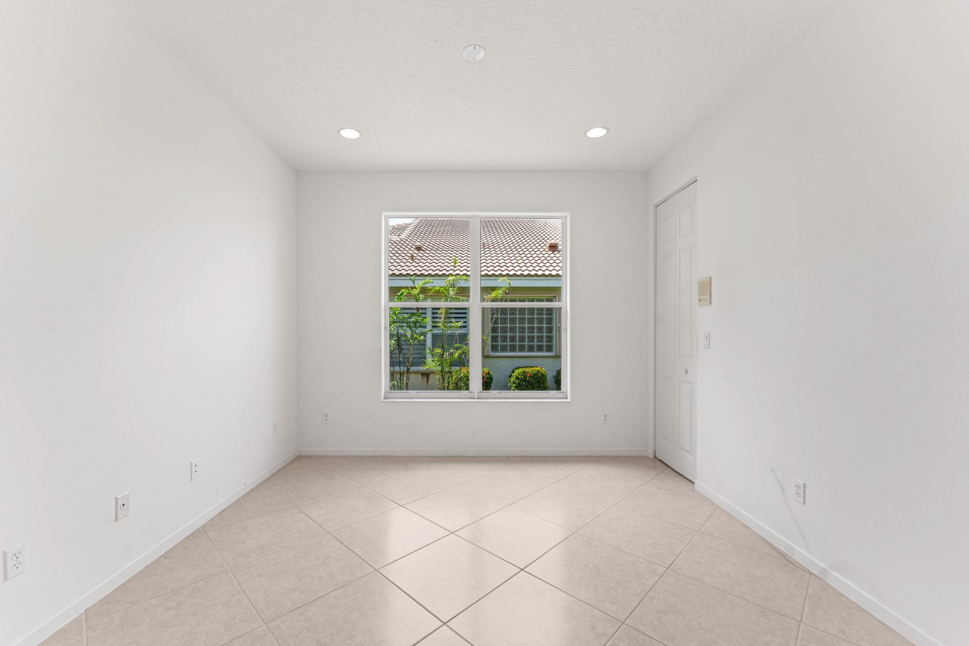 13215 Alhambra Lake Circle, Delray Beach, FL 33446 Photo