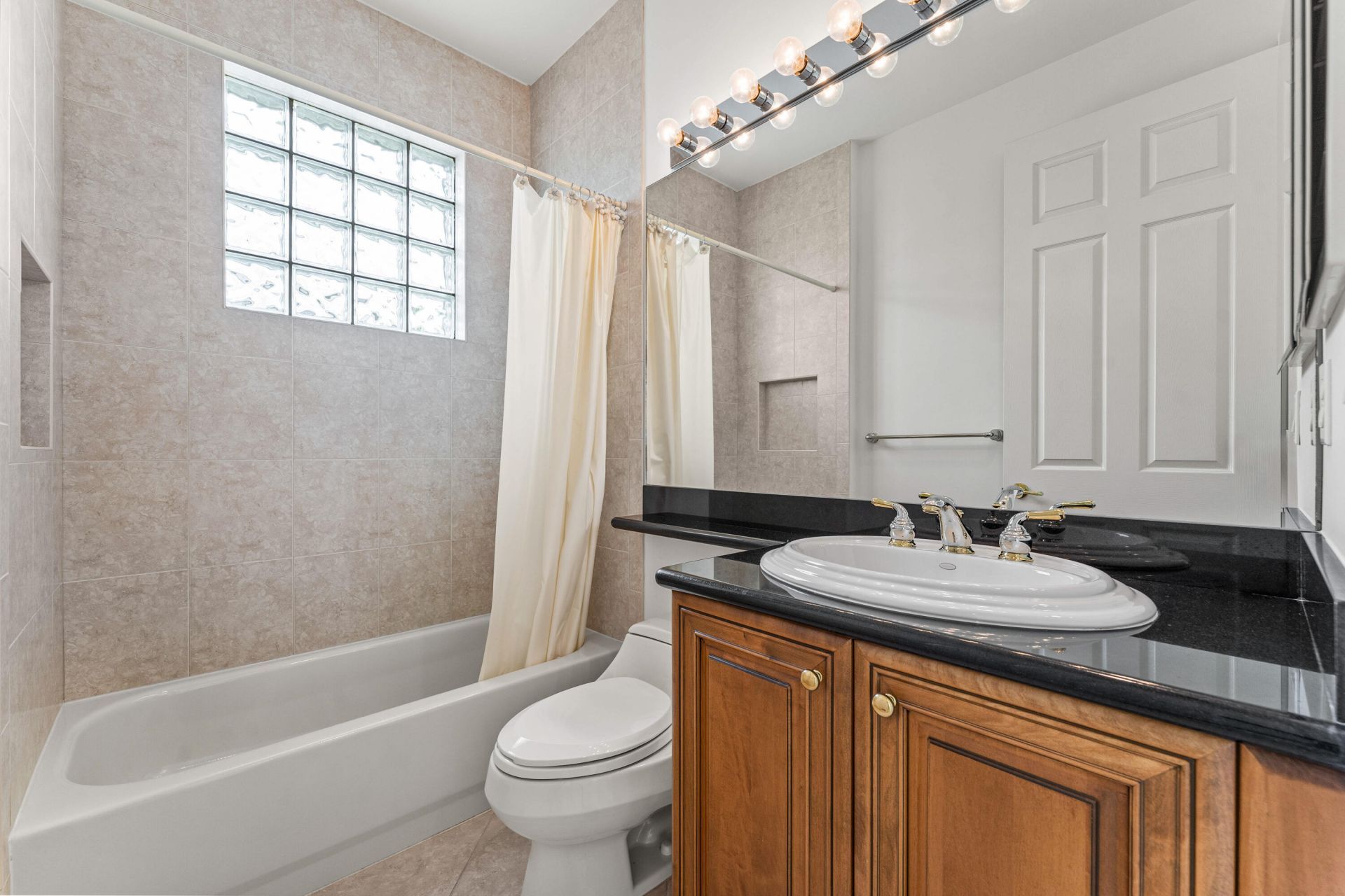 13215 Alhambra Lake Circle, Delray Beach, FL 33446 Photo