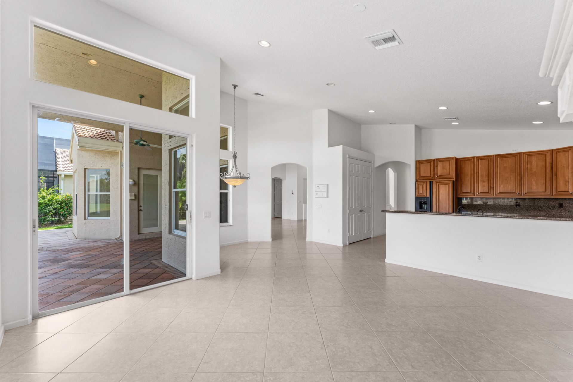 13215 Alhambra Lake Circle, Delray Beach, FL 33446 Photo